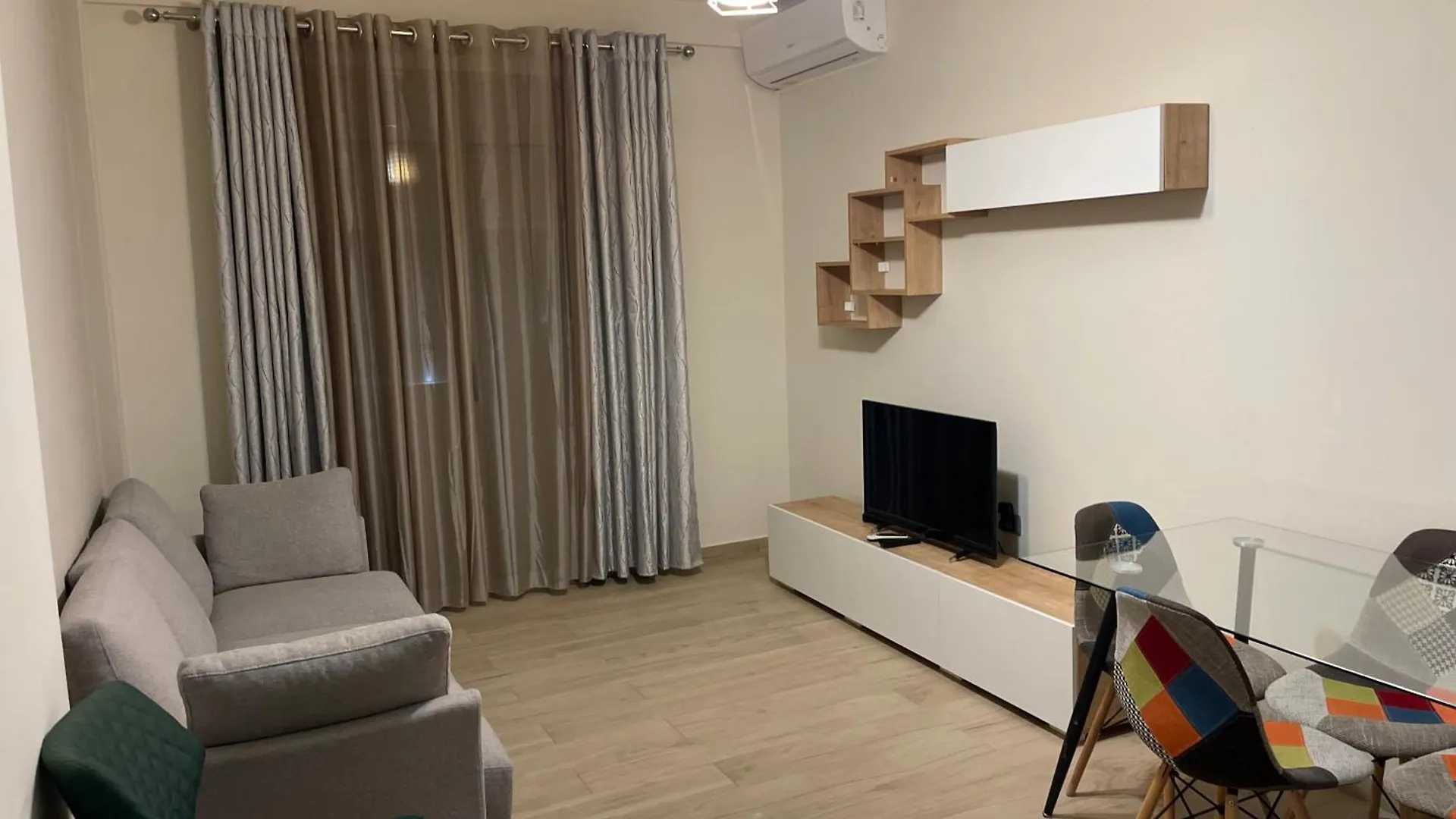 公寓 Appartamento In Centro. Vlorë